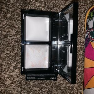 bareminerals Invisible Light Translucent